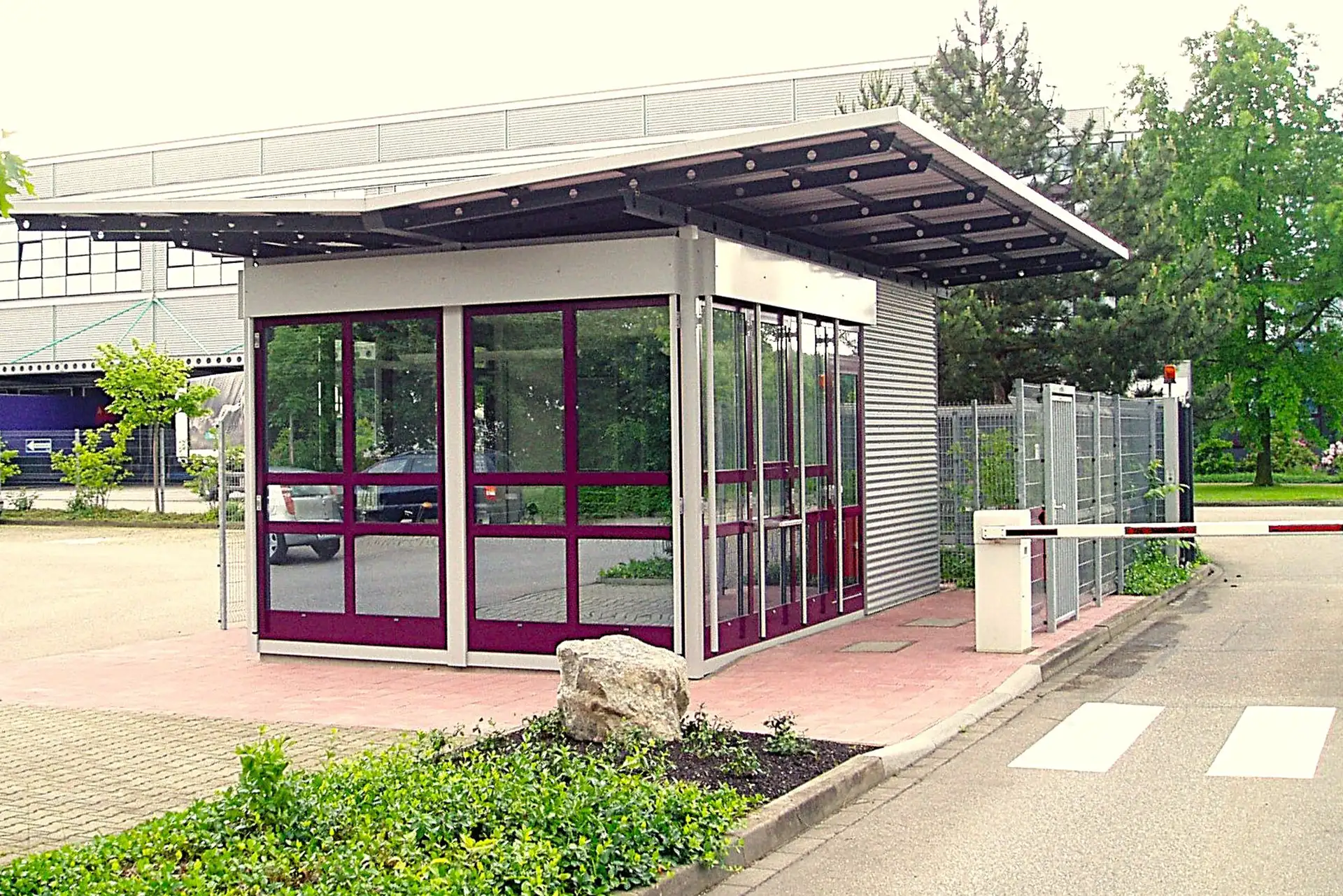 Pförtnerhäuschen & Wachcontainer